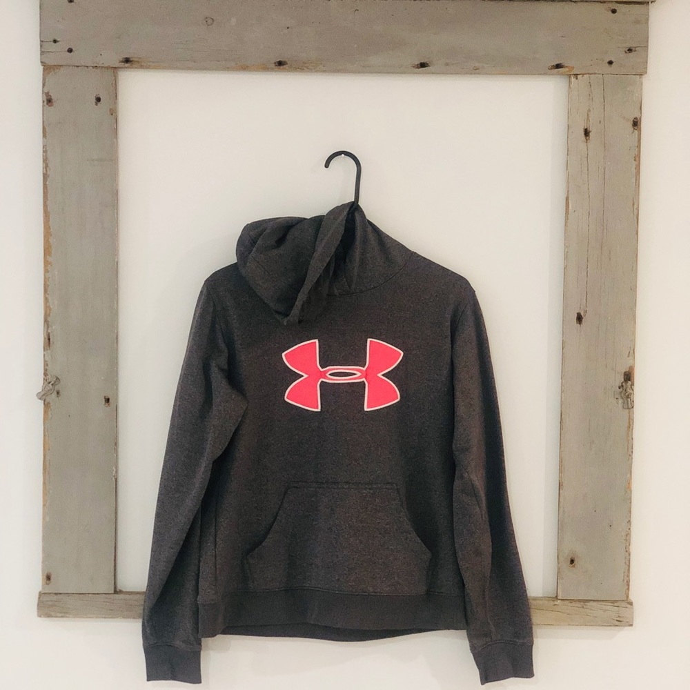 Under Armour Sweatshirt
